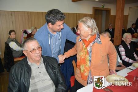 Srečanje starejših občanov KS Cven 9